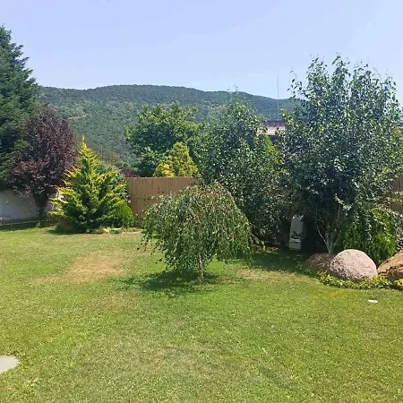 Ma-bebe Summer Playhouse - Jacuzzi, Sauna, Playground, And Woods --- 1 Or 2 Families Welcomed --- Nb-events And Outside Guests Are Not Allowed * Pancharevo